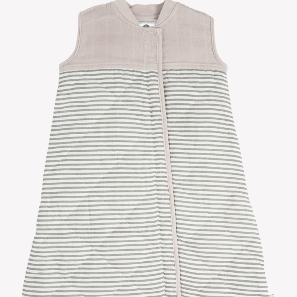 Little Unicorn | Cotton Muslin Quilted Sleep Bag | 0-6 months | NWOT